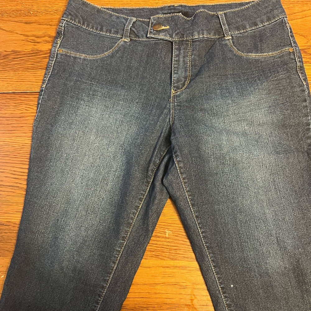 Blue jean capris